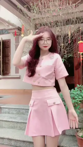 Pink Pink🩷💓#lunyentertainment #nhachaymoingay #soundsofvietnam #nhacnaychillphet #seloger 