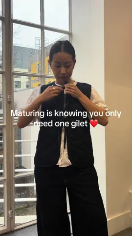 But we need one in every colour 🥹  #gilet #OOTD #funny #style #officelife #officehumour 