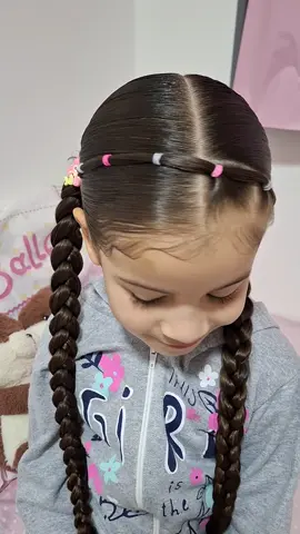 vamos de tutorial 💖 #penteadofacil #penteadoinfantil #penteadoescolar #penteados #peinados #hairtutorials #dica #babyhair #trancas 