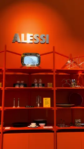 The renowned Italian design company Alessi offers ideal gifting options for both your friends and your own home. #THAT #thatconceptstore #alessi #homedecor #homeware 