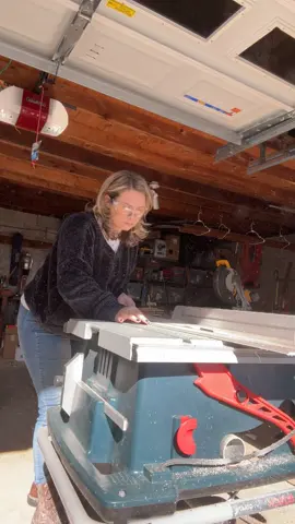 Cutting vinyl plank #flooring #trades #laborer #construction #womenintrades #woodworking #woodworker #dewalt #bosch #milwaukee #tools #DIY #project #renovation #carpenter #carpentry #bluecollar #bluecollarworker #trady #tradylady #saw #skills #carhartt #countrygirl #fyp #fypシ follow me on I - G - @the_jessicalorri