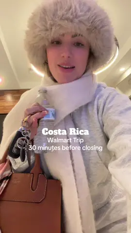 Costa Rica shopping haul on @Mariana 