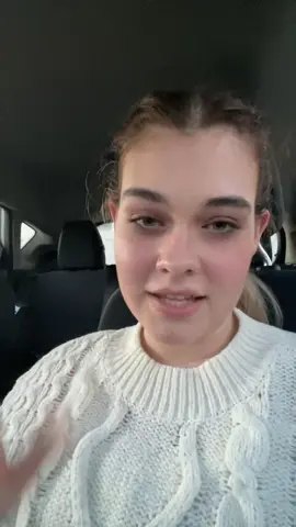 #stitch with @Hannah & Ari WHY IS IT CUTTING OFF EVERY LAST WORD #tangled #rapunzel #disney #disneyland 