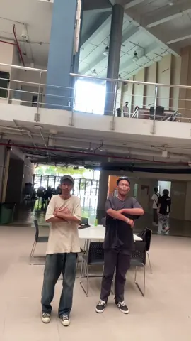 Thai style eaw 4G 🙌🏼🤣🇹🇭 #funny #dance #fyp