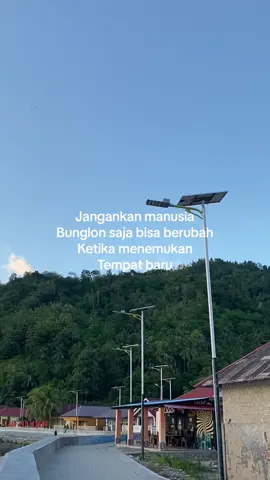 Bunglon aja bisa berubah apalagi manusia🤌🏻 #fahmifaridfaza#quotesgalau #galaubrutal🥀#katakatastorywa_