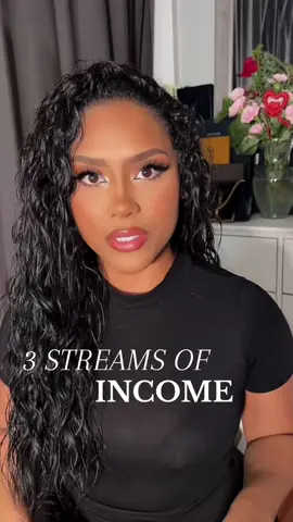 3 ways to diversify your income!  #incomestreams #passiveincome #businessideas 