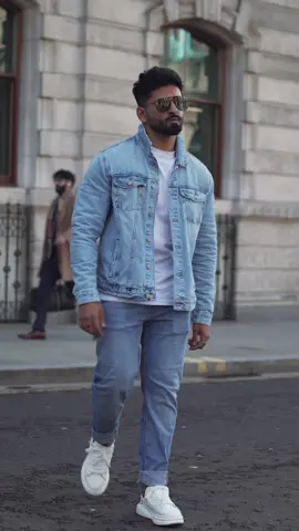 Kicks 😏👟 #foryou #trending #fashion #sneakers #joota #bollywood #classic #streetsyle #viral #indian #bengali #trend #bollywoodsong #india 