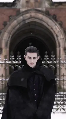 Where have you been all my life ? #vempirediaries #vempirelook #draculacosplay  #hotdracula #malefashion #malemodel