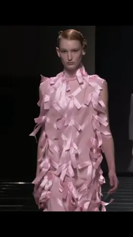 New! Prada presented its FW24 collection moments ago. From the bows to the silhouetes the collection screamed DREAMY!!💕🎀 . . . #new #highfashion #fashionupdate #prada #fw24 #Runway #model #fashionshow #milanfashionweek #trendy #girly 