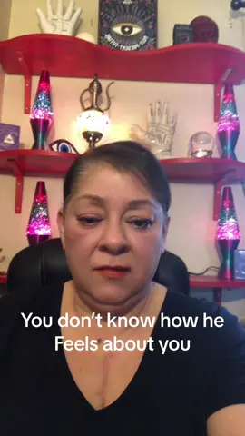 #Love #soulmate #psychic #lovereading #lovereading #loveadvice #fyp #tarotreader 