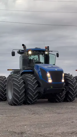 FFA: drive your tractor to school day #nebraska 