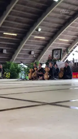 #hula #kahiko #performance #dance #hawaiiandance #ancienthula #ancient #hawaii #hawaiitiktok #oli #chant #hawaiianchant #kumuhula #pahu #ipu 