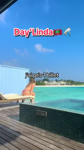 Si il est VRAIMENT bg ya peut être même + de trous #desoleemaman #viedestar #maldives #thestandardmaldives #Vlog #humour 