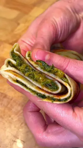 Gözleme 𝐅𝐔𝐋𝐋 𝐑𝐄𝐂𝐈𝐏𝐄 𝐎𝐍 𝐌𝐘 𝐁𝐋𝐎𝐆 𝐃𝐫𝐯𝐞𝐠𝐚𝐧𝐛𝐥𝐨𝐠 𝐝𝐨𝐭 𝐜𝐨𝐦 (𝐋𝐈𝐍𝐊 𝐈𝐍 𝐌𝐘 𝐁𝐈𝐎) #veganmeal #veggierecipes #veganerezepte #gözleme #vegan #veggie #veganrecipes #scallionpancake #potatopancakes #placinta #veganessen #stuffedbread #vegetarianrecipe #veganmealprep #plantbasedfood #veganlunch #veganfood #veganrecipe #veganfoodie #veganfoodporn #veganlunch #vegetarianrecipes #flatbread #vegancomfortfood #vegetarian #fladenbrot #stuffedbread #easyveganmeals #vegandinner