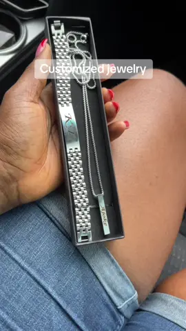Our beautiful customized jewelry (bracelet and necklace set) 🥰. Can be customized in any name of your choice Price: bracelet #13,500 Bar necklace #12,500 Both 26k back engraving attracts extra 1k Product details 👇 Material: stainless steel (non tarnish) Production duration: 2-3 days Payment validates order To order send us a d.m or click the link in our bio  Location: lagos delivery nationwide ✅✅ #customizedjewelryinlagos #customizedjewellery #customizedjewelry #engravedjewelry #gift #giftideas #ogevarietystore #ovsjewelry #customenecklace #personalizedgifts #personalizedjewelry 