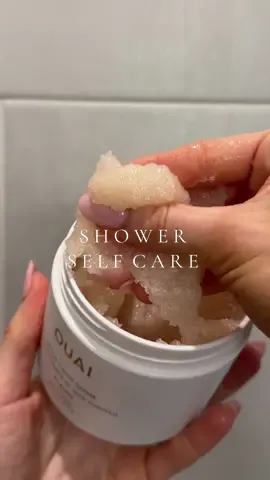 everything self care shower kind of day ☺️✨💖 #SelfCare #asmr #aesthetic #girlythings #selfcareroutine #satisfying #thatgirl #asmrsounds 