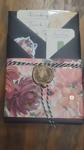 #witchtok #fantasy #witch #fiction #oliversenchantedbooks #blinddatewithabook #shopsmall 