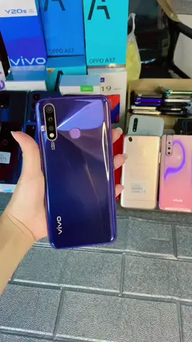 Hp Y19 nya nih gays sudah ada untuk pilihan warnanya juga loh yuk order dari sekarang jangan sampe kehabisan lagi loh hehe😁🥰🥳#fypシ #viraltiktok #xyzbca #hp🥳🥰baru #nusantarahouse #hpbaru 