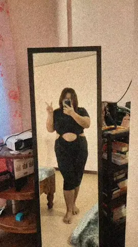 #mirrorselfie #stopmotiontrend #chubbygirl i don't really care. 😜 #CapCut 
