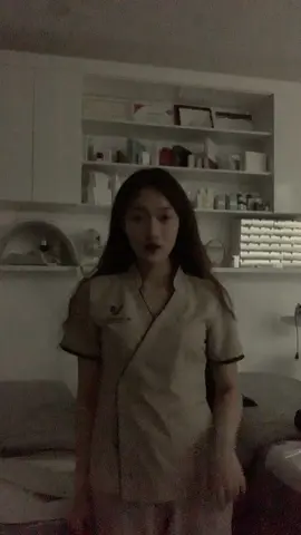 Trước khia tan ca của các bạn KTV nhà Vanis😃😃#trending #xh #tiktok #thanhthoiluottet #vanisskinlab 