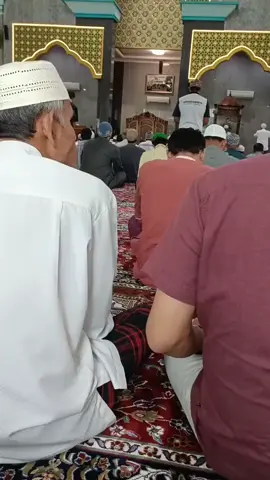sholat jumat mesjid balikpapan 