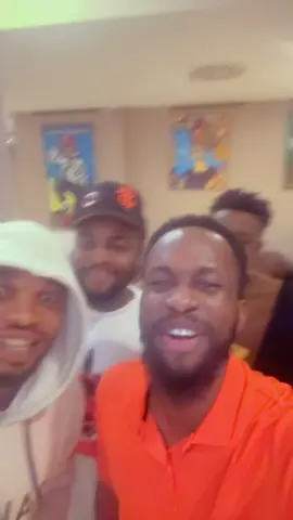 @Mr jus🍹🍊 @Loky🇨🇩 @Riches k @RiGo kiN 🇨🇩 @Tatu séraphin alias Djikatambu @Fofana jeune boss ❤️✅ @Junior_nkole 