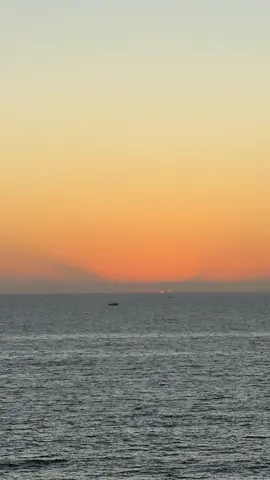 Ngắm bình minh tại Dốc Phượt Đảo Phú Quý #bìnhminh #docphuotphuquy #daophuquy 