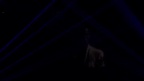 三代目LIVE     BLUE PLANET⠀ 「花火」⠀ #三代目JSOULBROTHERS ⠀ #登坂広臣 #岩田剛典 #今市隆二 ⠀ #NAOTO #ELLY #山下健二郎 ⠀ #小林直己 