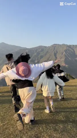 Tà Xùa 🫡 Chuyến đii giá trị  Luỵ luônn !  #tàxùa #daily #dulich #friends 