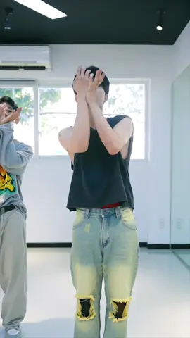 gọi tên em 🎁   #ThienLyOi  #J97 #JackJ97  #tiktokgiaitri #nhachaymoingay 