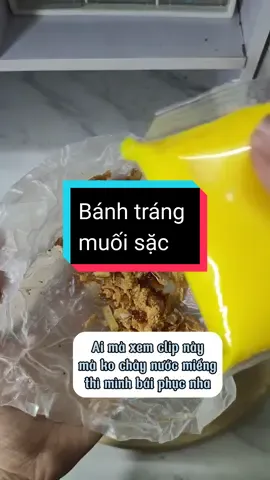 Bánh tráng muối sặc ngon quá trờI #ancungtiktok #muasamcungtiktok #banhtrangmuoisac #review #doanvat #mukbang #trending #fyp #food 