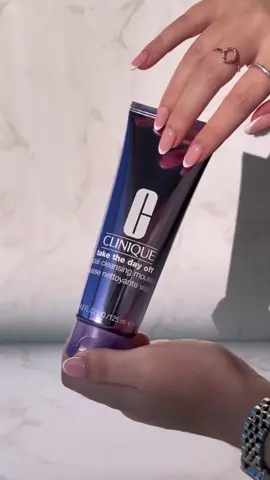 This is your friendly reminder to double cleanse 💜🫧 #CliniqueMousse #makeupremoval #doublecleanse #doublecleansing #moussecleanser #takethedayoff