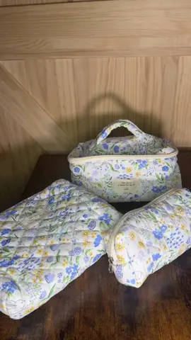 The perfect easter gift!! Different patterns are available! #makeupbags #makeupbag #makeuppouch #makeupstorage #makeupbox #travelbag #toiletrybag #organizationhacks #stylist #makeupartistcheck #traveltok #makeuporganization #viralproducts #productreview #MomsofTikTok #storagebag #tiktokshopping #fortheladies #eastergifts #giftideasforher #fypシ #foryoupage #viraltiktok 