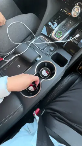 And cutest hello kitty car accessories award goes to…… 