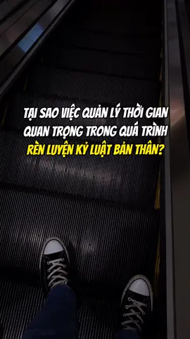 Tại sao việc “quản lý thời gian” quan trọng trong quá trình rèn luyện kỷ luật bản thân? Sử dụng 24 giờ trong ngày như nào để không thấy bị lỗ, cuốn sách này sẽ cho bạn câu trả lời #1980books #bookish #booktokvietnam #BookTok #kyluatbanthan 