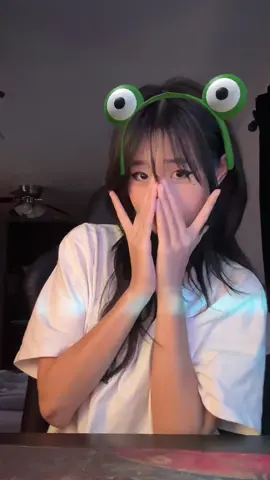 I need a volunteer 🫠🫠