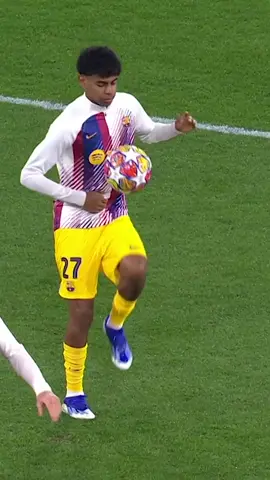 Our starboy 🌟 #fcbarcelona #barçaontiktok #deportesentiktok #ChampionsLeague #LamineYamal #NapoliBarça #UCL #Champions 