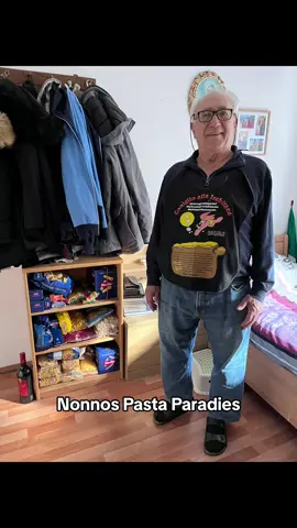 Wer kennts? 😂🇮🇹 #italien #italiener #italienisch #sizilien #sizilianer #nonno #opa #funny #pasta #fyp #foryou #foryoupage #goviral #viral 