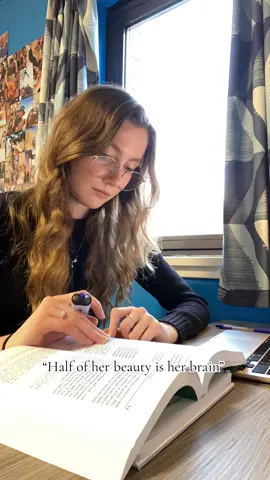 🕰️⚖️🤍📖📔✨🏛️.                               #law #lawschool #fyp #beautyandbrains #study #ball #dress #uni 