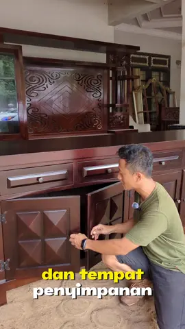 Meja Kabinet Crendenza #buffet #kabinet #mejakabinet #rakpenyimpanan #furniturerumahtangga #furnitureindonesia #fyp 