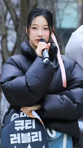 kazuha fancam #kazuha  #fancam #fancams #kpop #fyp #trending #seu1g #viral 