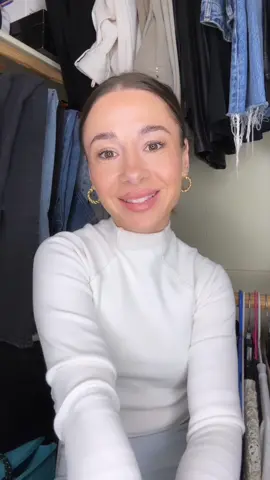 Sharing some thoughts of a 30 years old woman living in LA.. 🫣  #storytime #thoughts #fyp #inmycloset 