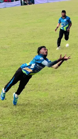 oreeee catch🔥#onthisday #foryou #viral #viralvideo #sportslover #cricketerrofi #teptenis_cricket🏏❣️ #tiktok #rofirahman 