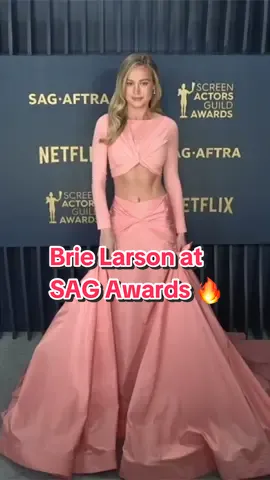 #BrieLarson looked abs-olutely *Marvelous* on the red carpet at the #SAGAwards! 🔥 #marveltok #captainmarvel #marvel #fashion #redcarpet #versace 