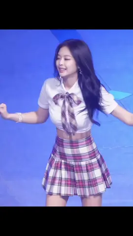 Respuesta a @Vicku!!jennie’s💘  #pedido || pedido de fancam de jennie de blackpink ❤️💗 Duración: 1 minuto #FANCAMS #jennie #jennieblackpink #4uoryoupage #fancamsparavideoscontexto #greenscren #viral 