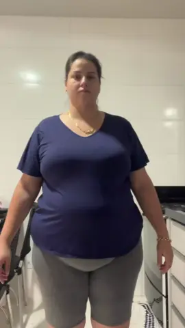 sobre isso Ninguém pode treinar por vc. Ninguém pode fazer dieta por vc. Ninguém pode ter disciplina por vc. E pra mudar só depende de vc, não espere a vontade vim, ter motivação pra começar. Vc tem que ir no susto mesmo e continuar. A mudança só depende de vc. #antesedepois #antesxdepois #emagrecimentosaudavel #emagrecersaudavel #exobesa #exobesamórbida #exobesafitness #emagreceracademia #academiasuperação #emagrecermusculação #emagrecersaude #emagreceragora #emagrecercerto 