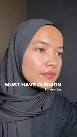 Cushion @Somethinc Official ini hasilnya cakep banget.  Aku pake shade N01 Nina copy paste  #cushion #somethinc #cushionviral #cushionlokal 