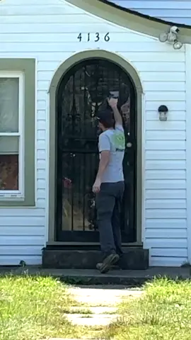 She couldn't even WALK to her front door #mowing #edging #cleanup #asmr #satisfying #sbmowing #cleaning #overgrownyard #fyp #fypシ #viral #viralvideo #transformation #overgrown