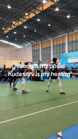 Versi tekong #bola12lubang🏐🔥 #fypシ゚viral #budaktakraw #sepaktakrawmalaysia🇲🇾 