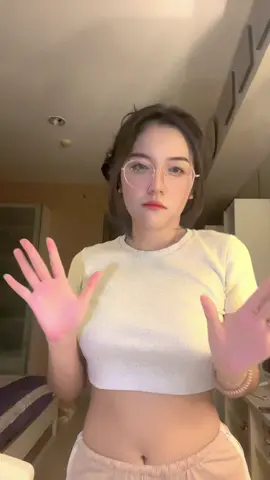 🤗